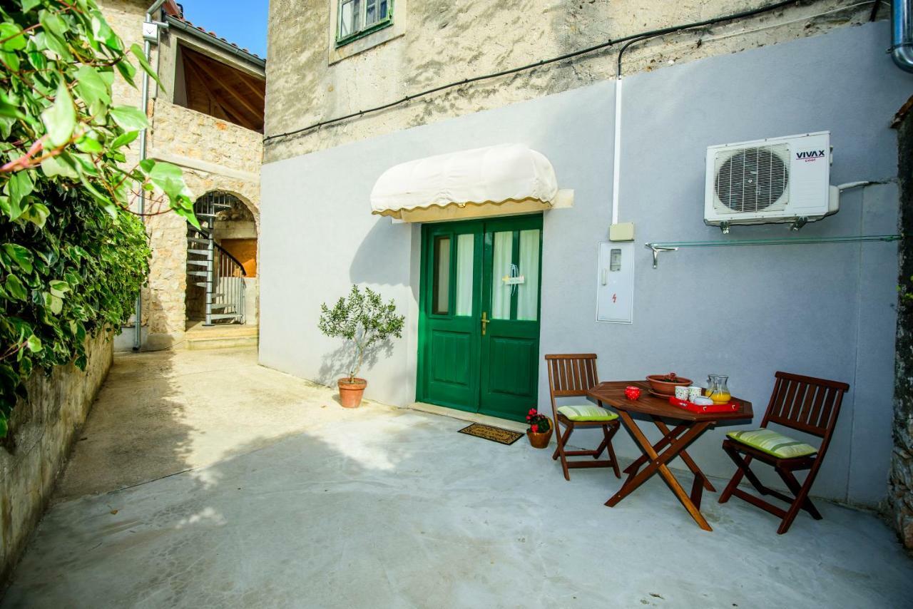 Rustica Apartments Sibenik Luaran gambar
